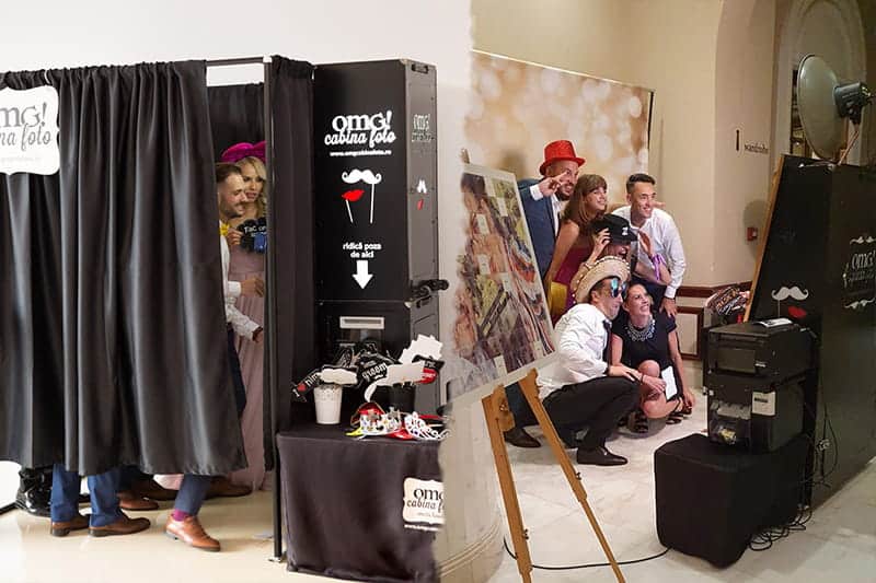 Cabina Foto Inchisa si Oglinda Foto Nunta